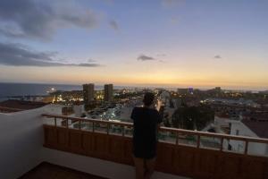 Rooftop Apt Los Cristianos