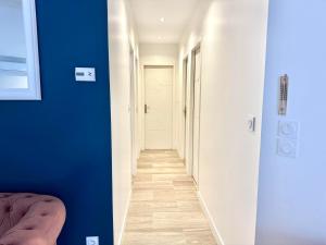 Maisons de vacances Caporizon -Villa Pommier-6 personnes-Terrasse-Jardin : photos des chambres