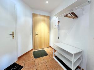 Attika - 85m2, Holz, Ausblick, mit Garage - ME17-A