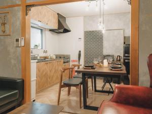 一棟貸し 駅徒歩1分 家族向け 最大6名 なんば直通 Tsubame INN Abeno