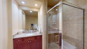 LV028 Private Downstairs Studio on Main Paseo