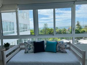 Apartamentos Bahia Fragata con vista al mar