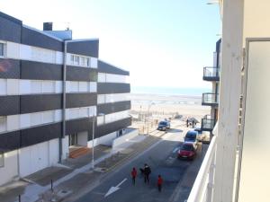 Appartements Fort-Mahon-Plage: A deux pas de la plage, appartement neuf avec balcon et garage - FR-1-482-134 : photos des chambres
