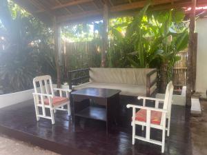 Casa Luna 4 by Angelitos