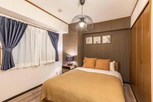 River Side Namba 201