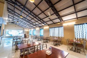 Treebo Bright Plaza & Spa