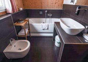1A Chalet "Wolke" Wandern, Grillen, Wellness im Traumhaus