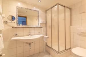 Standard Single Room room in Hotel Garni Helvetia