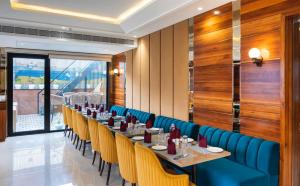 Classio Royale By iO Hotels Near Golden Temple