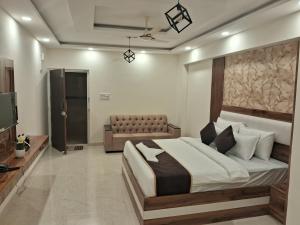 Hotel orchid inn