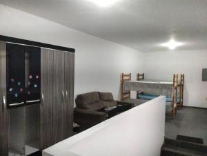 Casa mobiliada individual