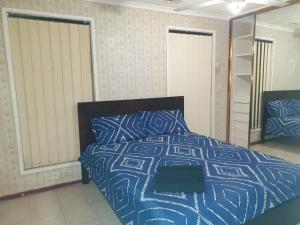 Private room with shared facilities W