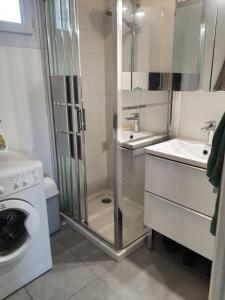 Le Chopin, appartement 3 pièces, parking gratuit, balcon, ascenseur, WiFi