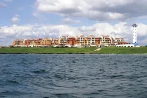 Hotel Fara - Marina Cape - رافدا