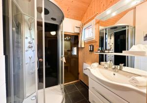 1A Chalet Rast - Wandern, Grillen, Traumblick, Indoor Sauna