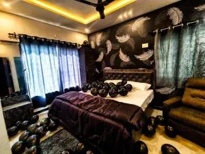 Easy Stays Yelagiri - The Green Hamlet Villa - COMPLIMENTARY DINNER AND BREAKFAST - semi AC - Free Wifi - Yelagiri