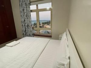 بيسان- إطلالة الشاطيء - عائلات - Bissan sea view