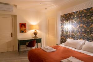 Superior Double or Twin Room with Mountain View