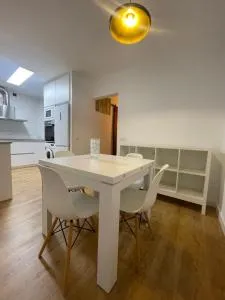 Rosselló Apartament - Arrabal de la Leche