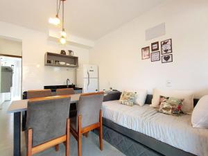 RJ164-01 Lindo Dpto cpiscina y vista a la montaña