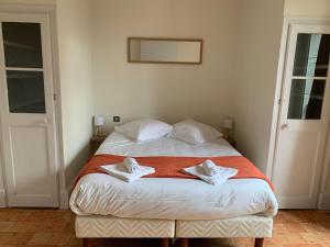 Maisons de vacances Gite Juigne-sur-Sarthe, 6 pieces, 12 personnes - FR-1-410-427 : photos des chambres