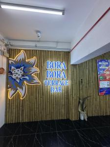 Beach Resort HOME STAY SRI SAYANG 05 APARTMENT BATU FERRINGHI 2BEDROOM