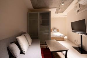 Leclerc Higashi-Shinjuku