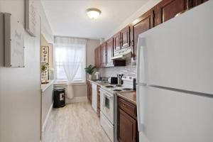 Spacious 3br In Center City