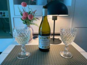 THE SHARE Myeongdong High-rise Floor & Free GYM #Subway station 3min #Myeongdong 10min