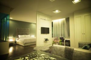 The Beverly Hills Hotel