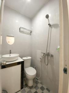 Nooris Inn Guest House