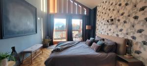 LAvantGardiste, Spacious 6 bedrooms duplex, panoramic view