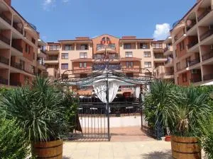 Apart Hotel Efir - 圣弗拉斯