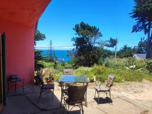 Casa Isla Negra con hermosa vista al mar