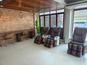 The Guest Hotel & Hostel