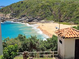 Lindo 2 Qts Vaga Búzios vista deslumbrante do Mar