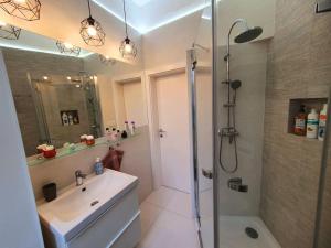 Lovely & unique apt in the historic center.