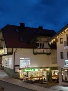 Ferienwohnungen Schneiderhäusl inkl. Chiemgaukarte