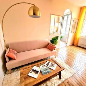 Appartements Alba - terrasse, local a velos et parking au centre historique : photos des chambres