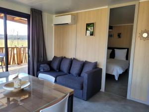 Maisons de vacances Les Chalets du Moulin de Valade : photos des chambres