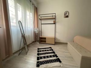 Appartements Charmant appartement avec terrasse et parking - Centre ville : photos des chambres