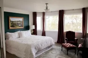 Waterfront Boutique Accommodation in PEC - Suite 3 - 贝尔维尔