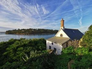 Maisons de vacances TYVAC - Maison centre Plougasnou 2 chambres- 4 voyageurs : photos des chambres