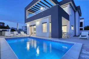 Villa Linda - 扎顿