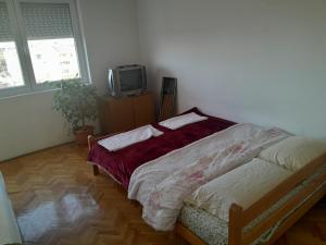 MM Apartment in a great location, 6th floor, 2 balconies