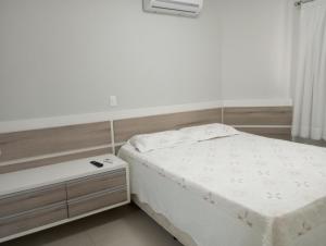 Ótimo Apartamento vista mar a 70 metros