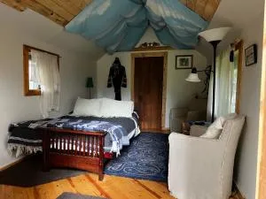 Cutest little cabin in the woods - Troy