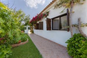VILLA ROSADO - Moradia para 6 com AC, jardim a 5 min do centro de Albufeira