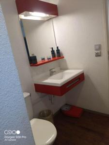 Appartements Le Bridou - Studio au coeur de Brides-les-bains : photos des chambres