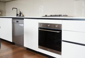 Urban Rendezvous -Productivity Meets Play